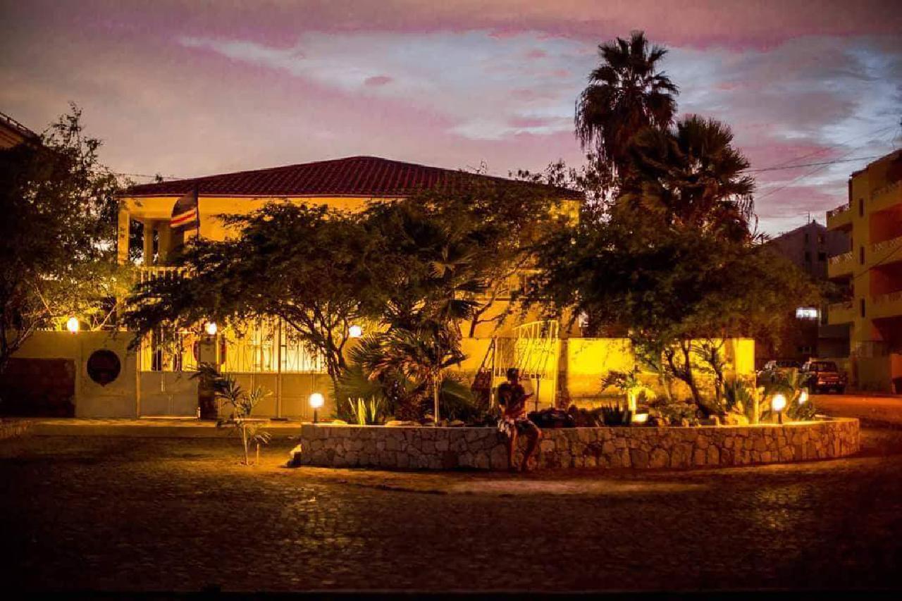 Surf House Hostel Santa Maria Exterior foto
